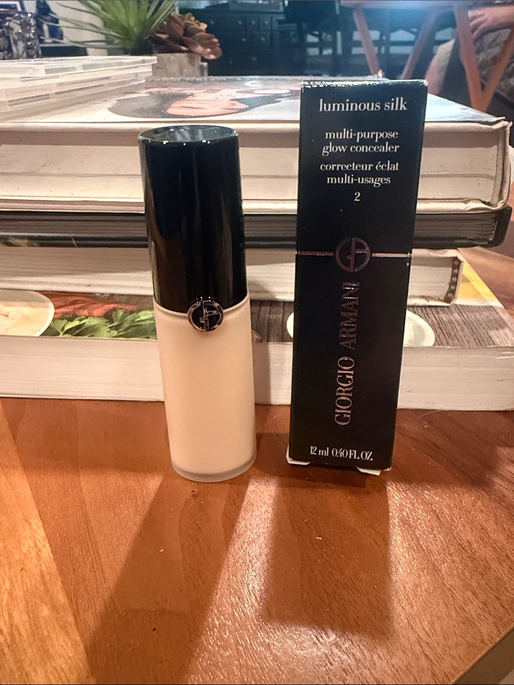 Giorgio Armani Luminous Silk Multi-Purpose Glow Concealer — Cream Shade 2